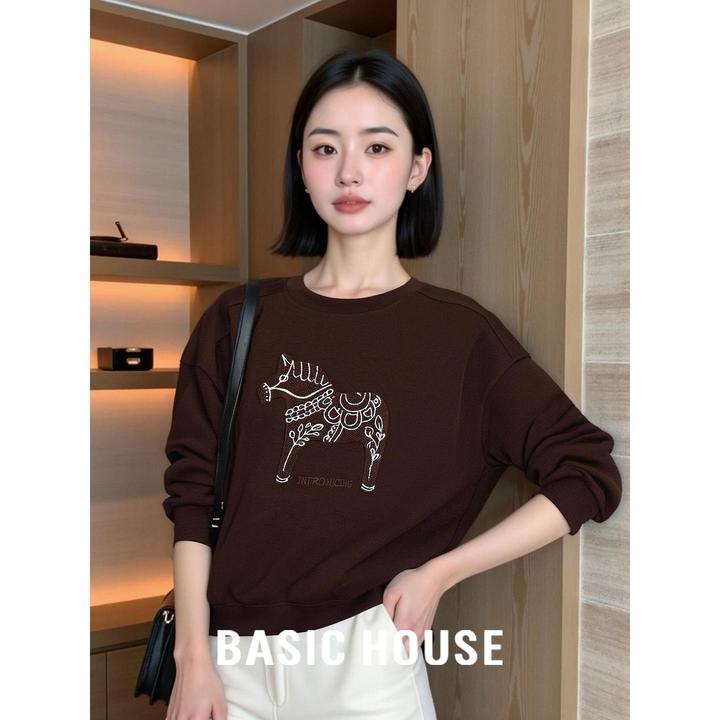 Basic House/百家好美拉德咖色小马刺绣圆领卫衣女2025秋套头上衣