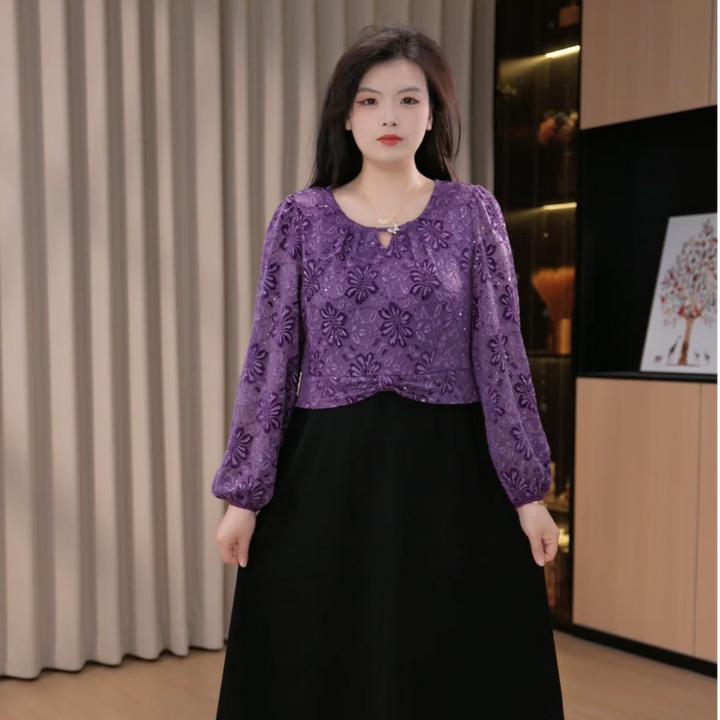 胖依依大码240斤女装秋季新款大方显瘦遮肉加宽连衣裙251227