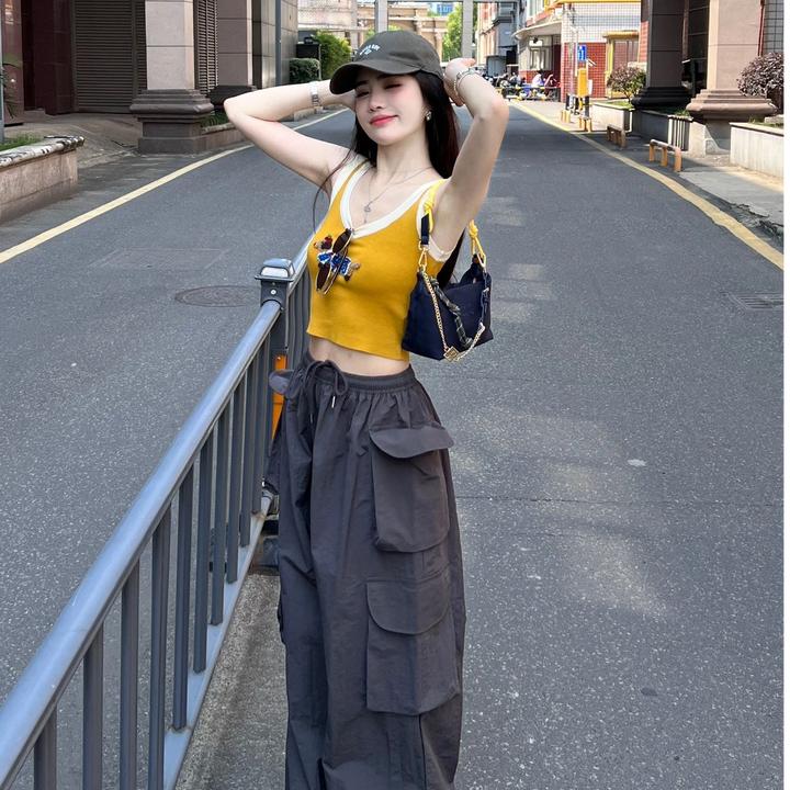 2025夏季新款时尚打底背心吊带气质显瘦洋气休闲百搭性感辣妹外穿