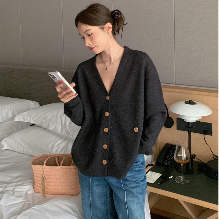 秋冬慵懒风外穿韩版复古慵懒简约侧扣宽松彩点长袖毛衣开衫外套女