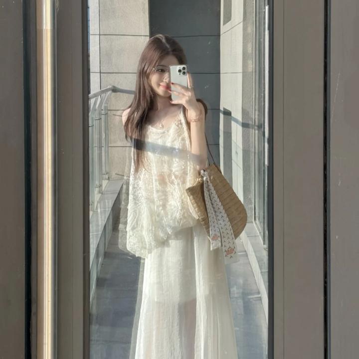 2025夏季新款韩系大方得体穿搭重工无袖吊带上衣半身裙气质两件套