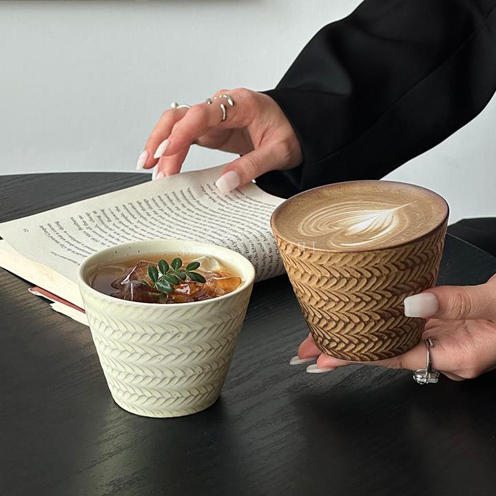 复古浮雕麦穗粗陶咖啡杯日式窑变釉猪口杯高颜值拿铁拉花杯茶杯子