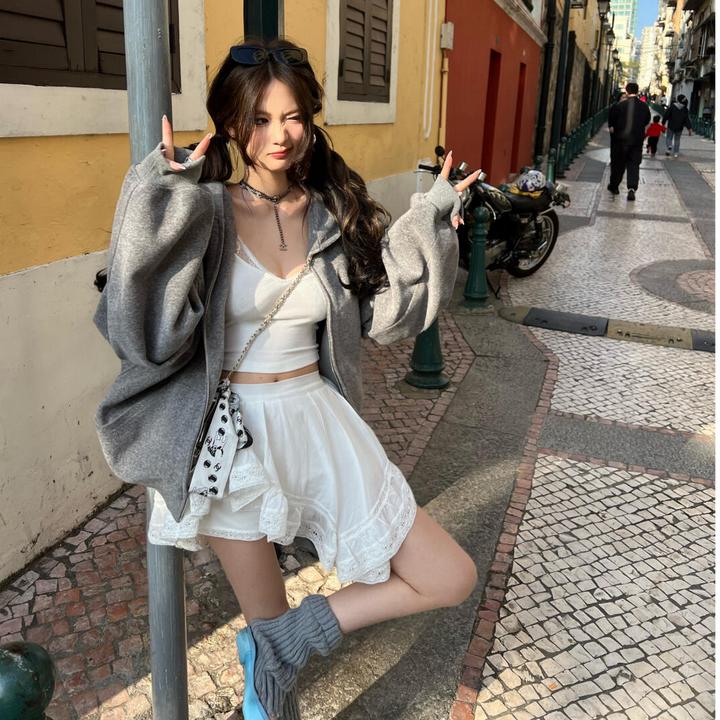 2025春秋季新款韩系气质百搭纯欲风内搭修身百褶短裙宽松简约外套