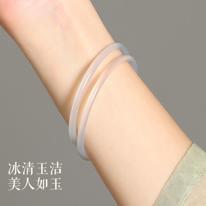 天然玉髓白月光叮当手镯玛瑙叮当镯细条玉石镯子叮当响古风饰品