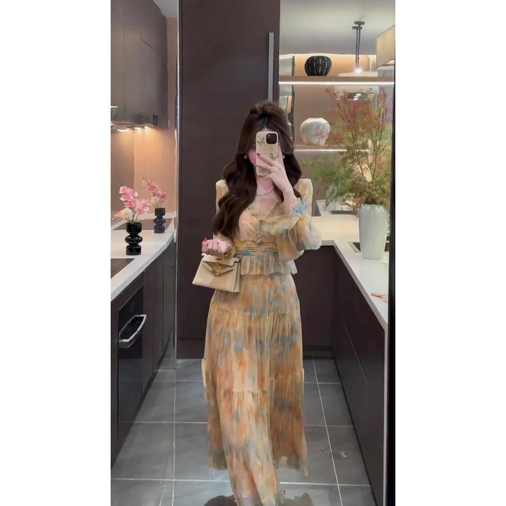 【现货】2025春季新款设计感两件套高级时尚上衣+裙子显瘦套装女