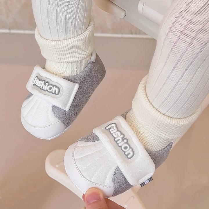春秋婴幼儿鞋男女宝宝鞋0-1岁鞋袜一体不掉鞋软底防滑男女学步鞋9