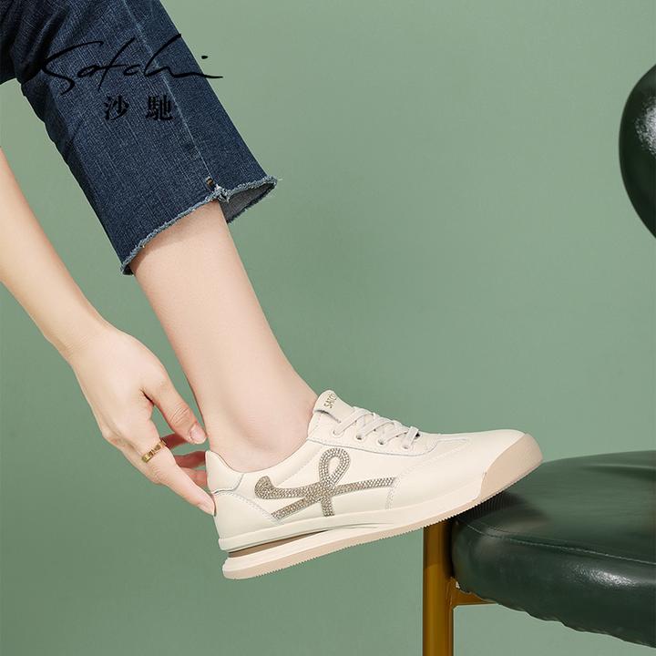 沙驰女鞋精致钻扣阿甘鞋时尚休闲运动鞋百搭软底女鞋