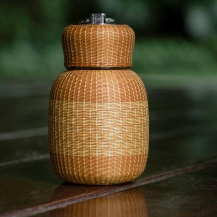 BZ002（邱峰专属）工艺品民俗竹编全包带花竹丝保温杯220毫升