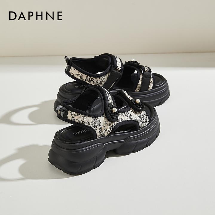 达芙妮老爹凉鞋女款夏季2025新款厚底新中式国风运动鞋松糕沙滩鞋