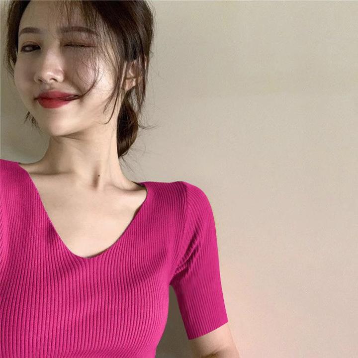 V领针织衫女早秋薄款冰丝T恤2025新款五分袖时尚女修身中袖上衣