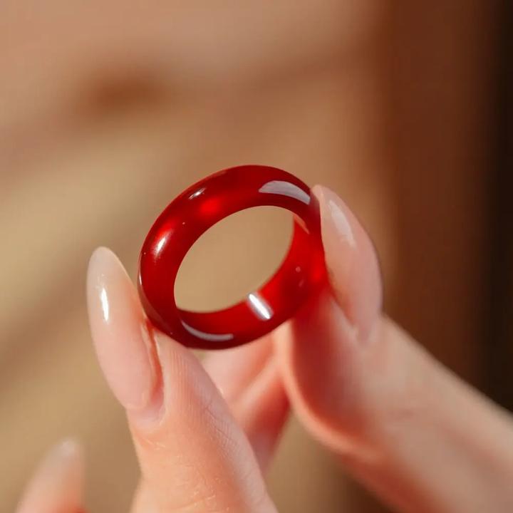 天然红玛瑙玉髓戒指男女素圈本命年红色戒圈戒指环礼物闺蜜女款