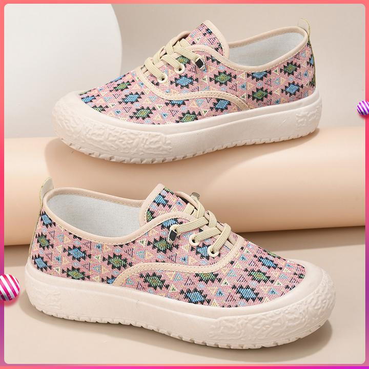 一脚蹬女老北京布鞋女士厚底单鞋软底防滑妈妈鞋透气休闲春秋鞋子