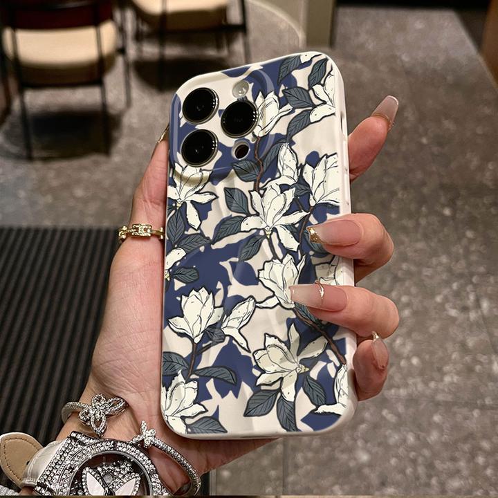 满屏玉兰花适用iphone15苹果12褶皱手机壳14promax全包13防摔软11