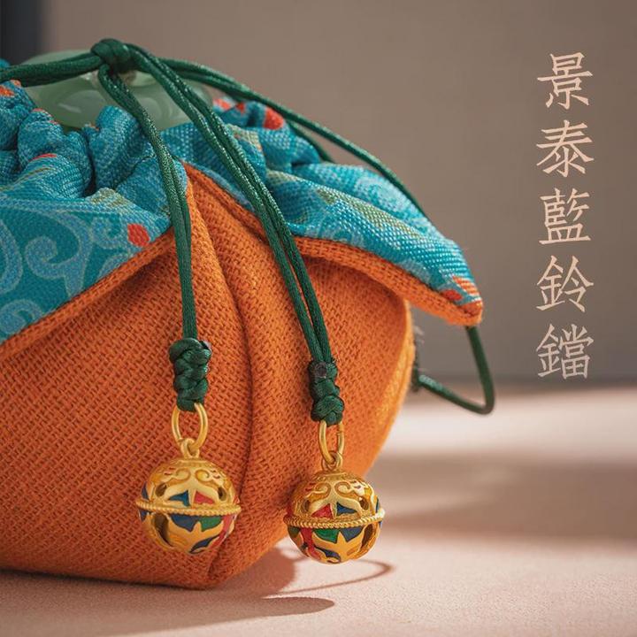 新车除甲醛异味活性炭包车载车内饰品摆件竹炭包专用汽车装饰碳包