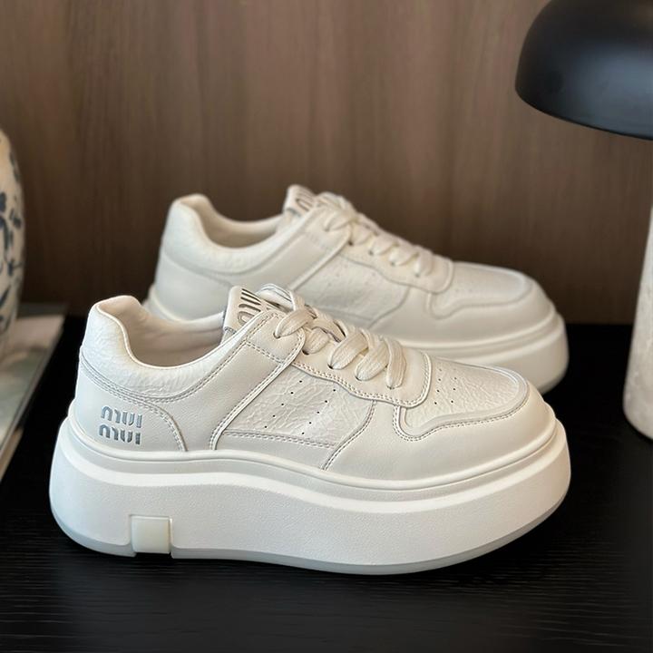 万达撤柜头层牛皮厚底小白鞋女鞋2025秋冬加绒运动鞋增高系带轻便
