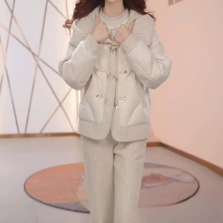 时尚洋气休闲外套2024冬季新款拼接连羽绒服保暖阔腿裤两件套
