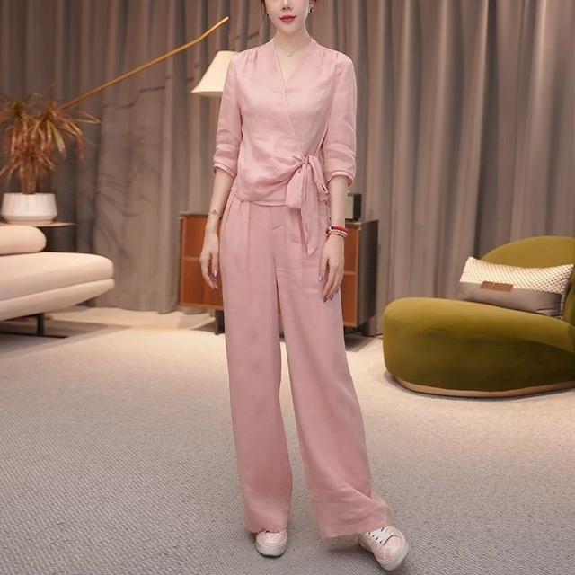 粉色亚麻套装女2025开春搭配一整套棉麻V领衬衣阔腿裤宽松两件套