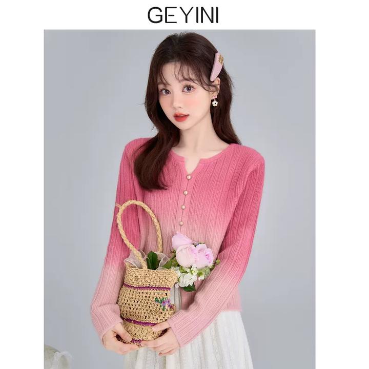 渐变红色甜美针织衫女2024新款秋季短款洋气独特别致上衣外穿毛衣