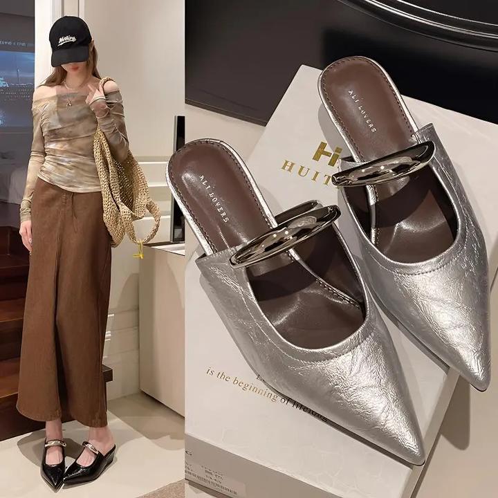 网红法式坡跟尖头穆勒拖鞋女外穿2025新款内增高玛丽珍包头半拖鞋