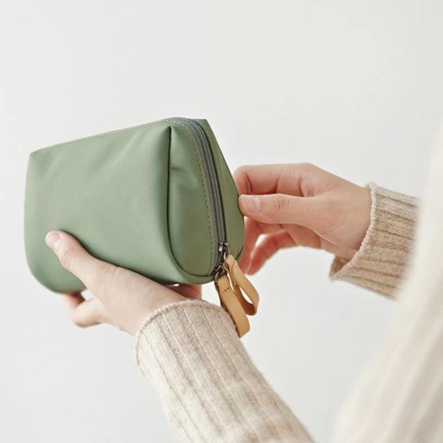 迷你化妆包女小号便携随身手拿化妆袋简约风化妆品收纳包网红ins