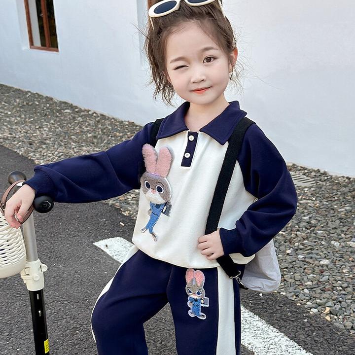 女宝宝拼色兔子警官玩偶卫衣两件套2024运动季中小童时尚休闲套装