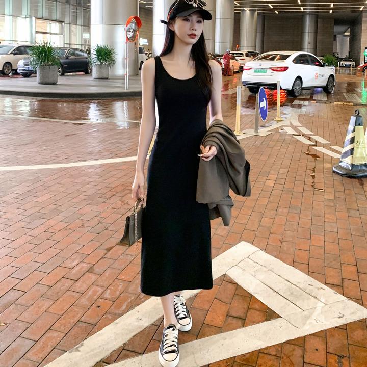 裙子女款爆款2025新款背心连衣裙百搭休闲显瘦打底裙长款吊带裙