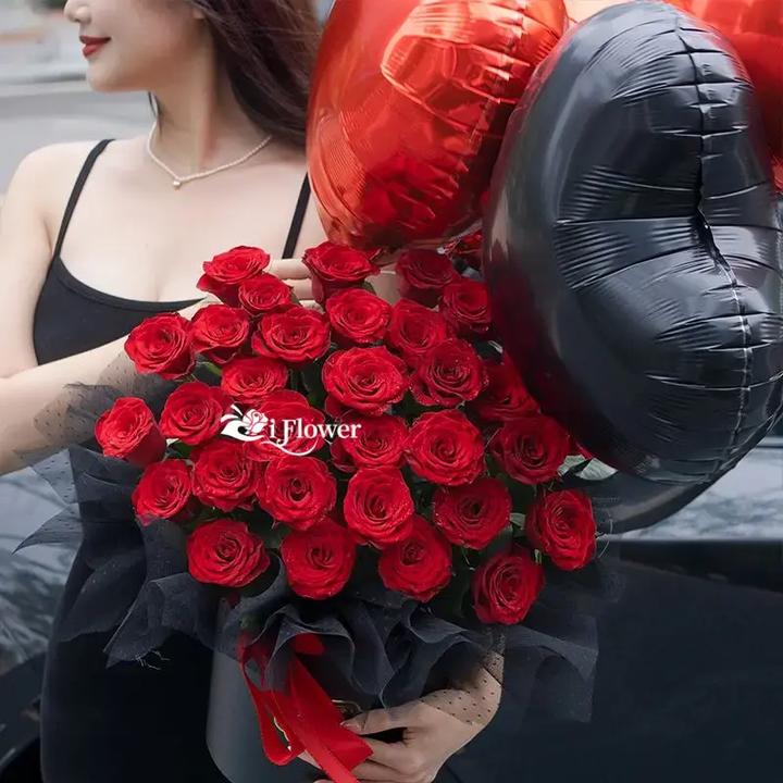 红玫瑰抱抱桶花束生日花束鲜花订购小时达的同城配送花店团购礼物