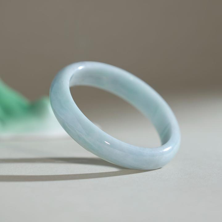 缅甸翡翠手镯大圈口手镯白底青手镯妈妈女士（多样化随机发货）