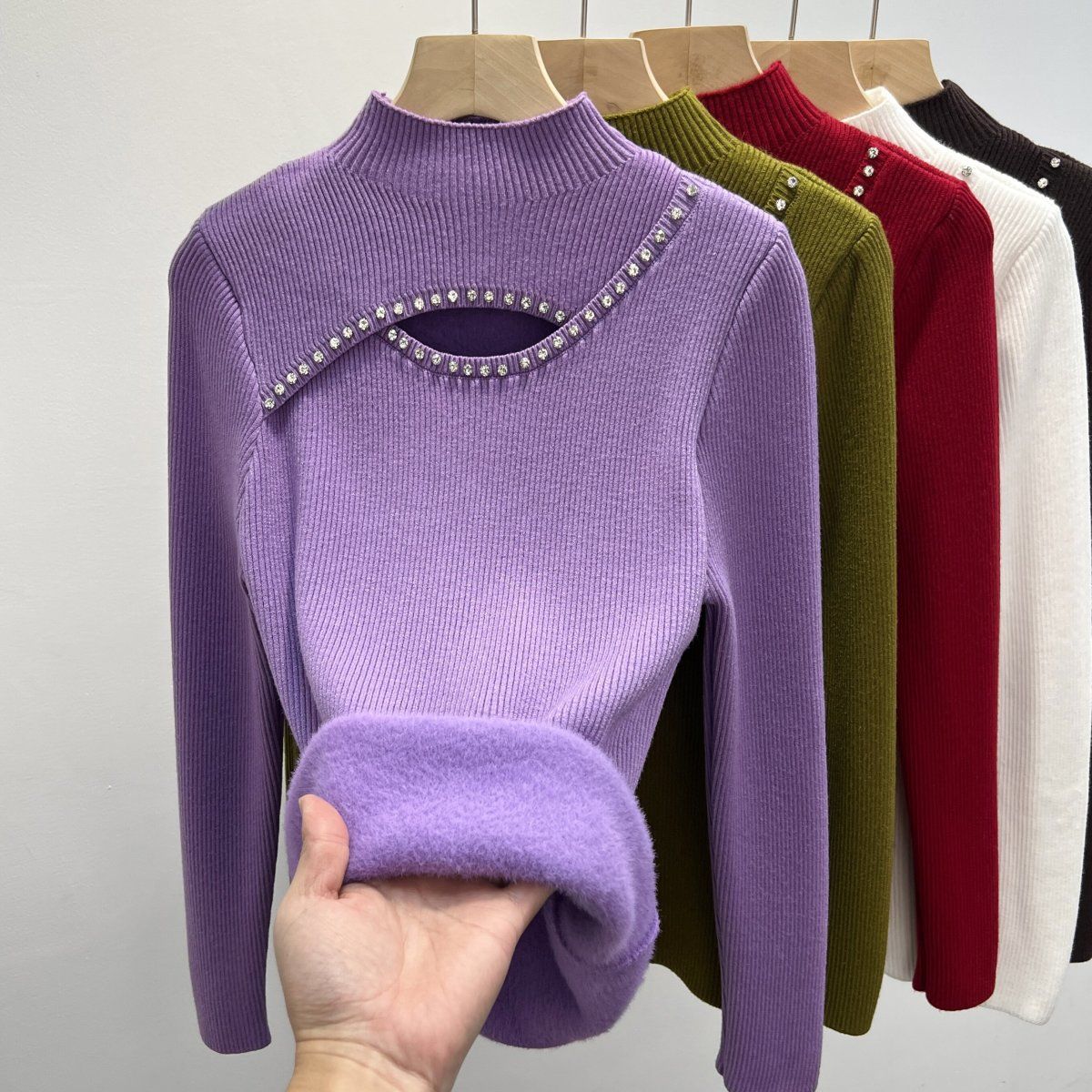 加绒半高领加厚打底针织衫镂空洋气秋冬2023新款毛衣性感设计上衣