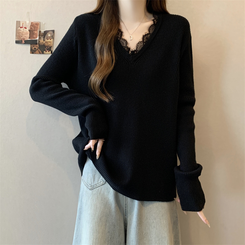 大码秋季V领蕾丝花边打底针织衫女微胖妹妹显瘦遮肉洋气百搭毛衣