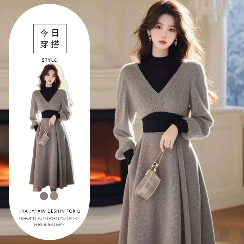 灰色高领针织毛衣连衣裙女款2025春秋高级感超好看收腰内搭长裙子