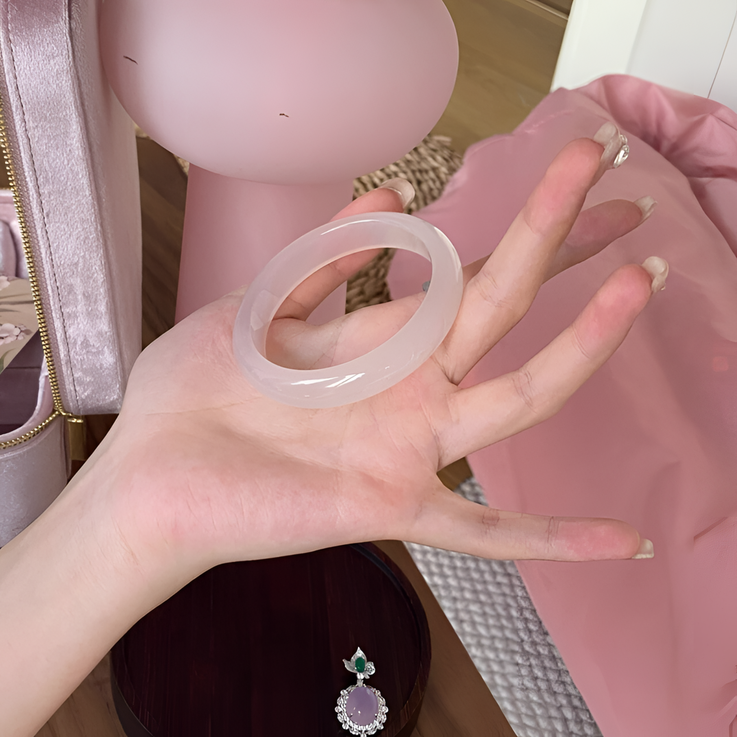 官方正品正宗白月光玛瑙玉手镯荔枝冻女款玉镯送女友多样性发一