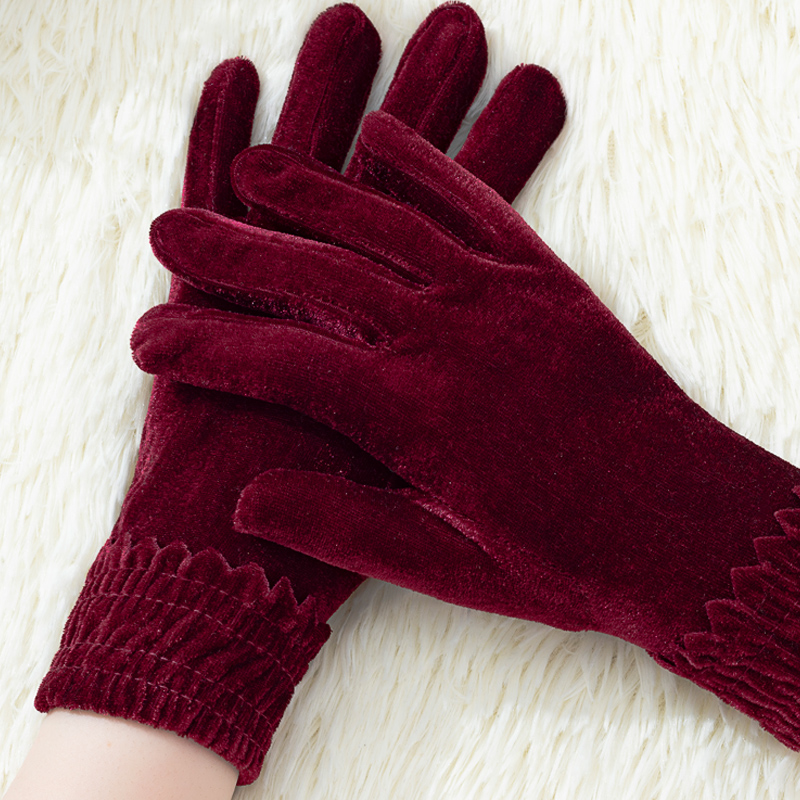 金丝绒保暖手套薄款防寒风耐冻骑行开车户外跳广场舞蹈女士秋冬季