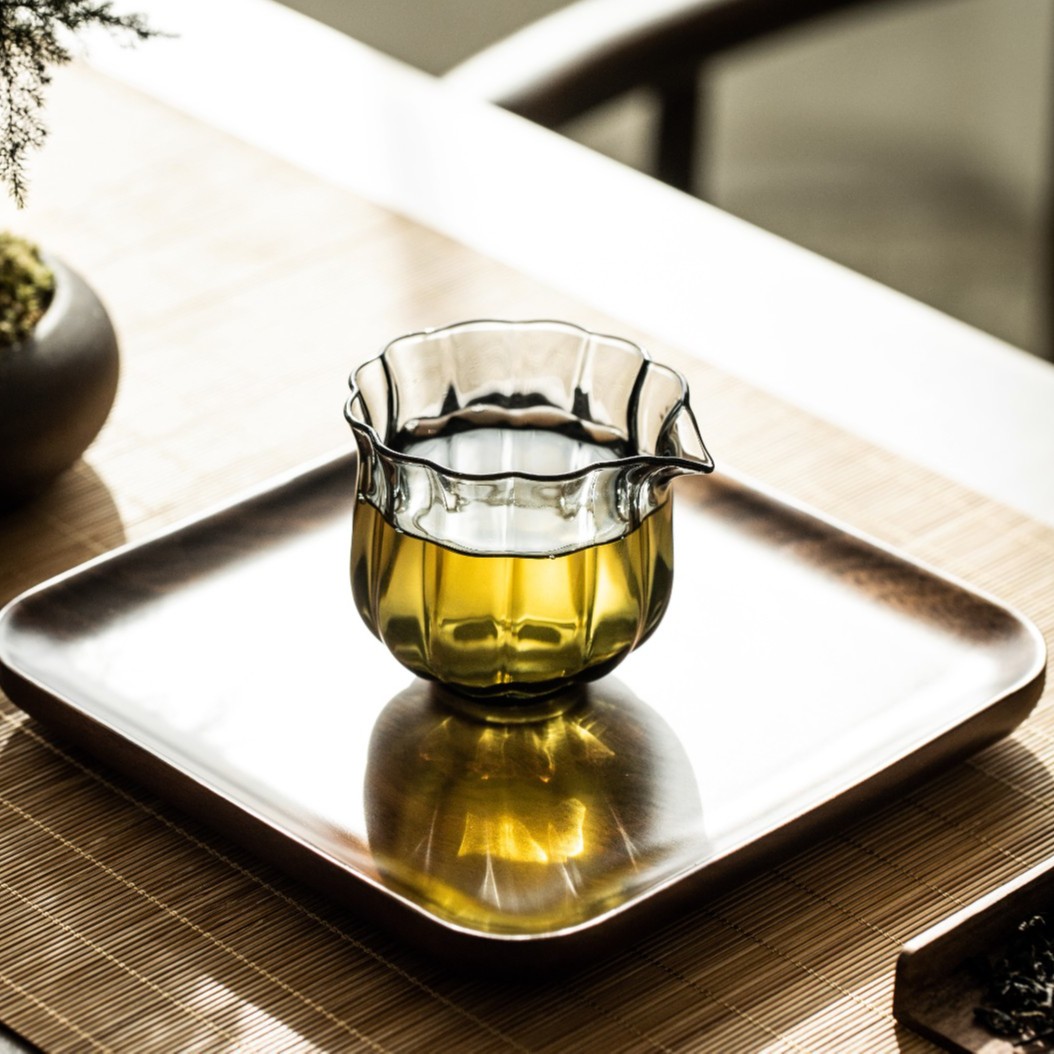 玻璃公道杯小号分茶器日式禅意莲花公杯高硼硅加厚耐热匀杯大茶海