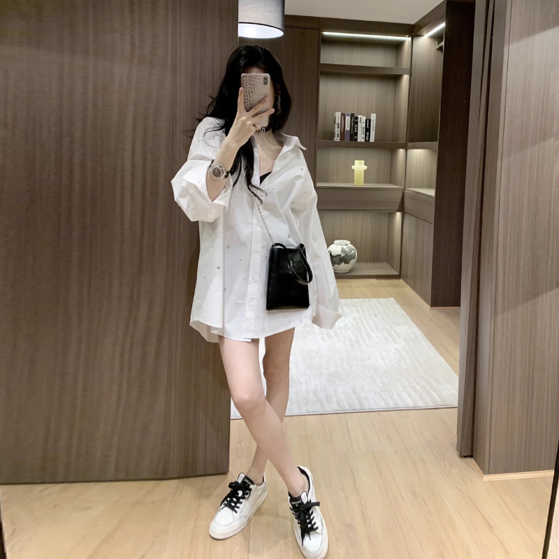 白色防晒衬衫女网红洋气炸街小众宽松显瘦时尚气质休闲长袖衬衣潮