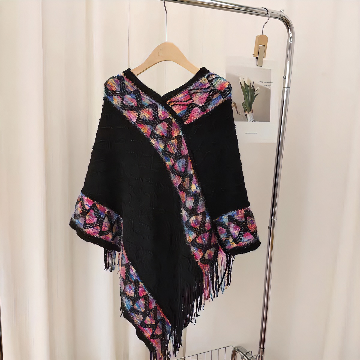 2023新款针织披肩民族风旅游云南时尚百搭优雅春秋人字纹外搭彩虹