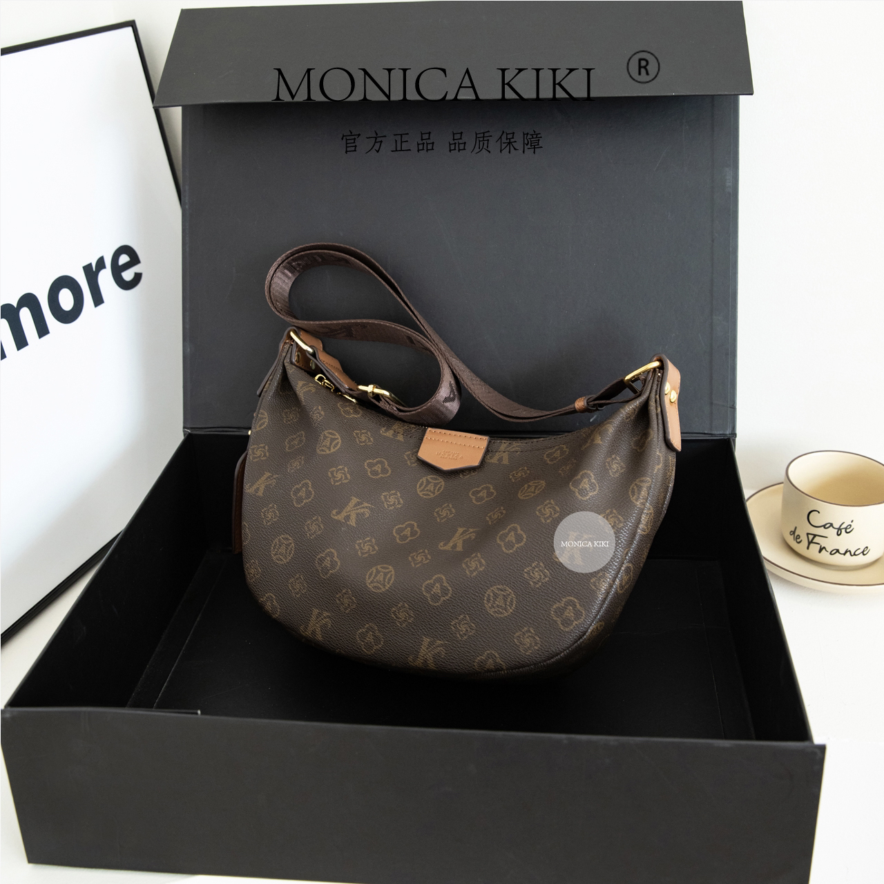 新款小众经典品牌时尚单肩斜挎饺子包女士