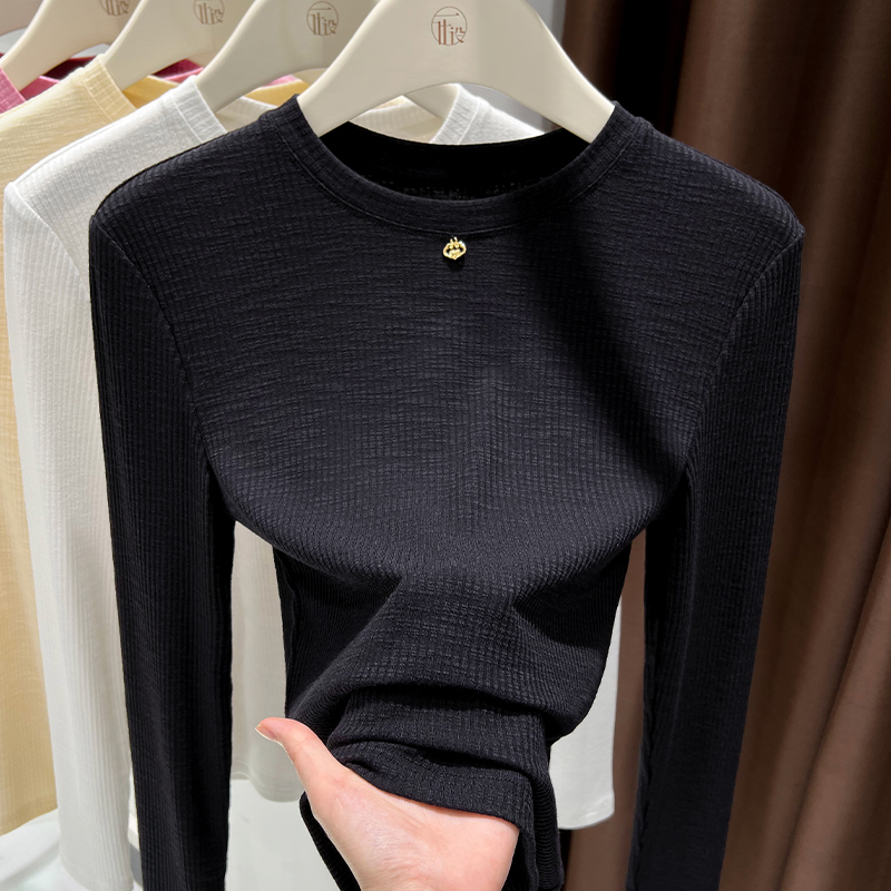 黑色时尚圆领针织T恤女秋季新款竹节棉时尚修身百搭长袖薄款上衣