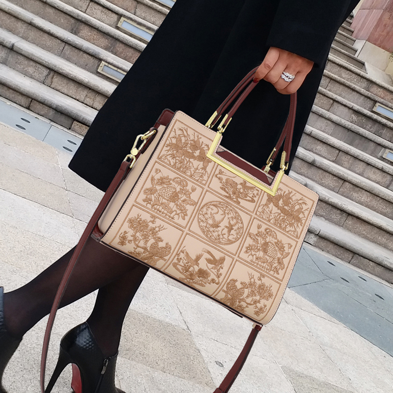 CCAMO刺绣包包女包小众高级感国风女士时尚百搭包通勤单肩妈妈包
