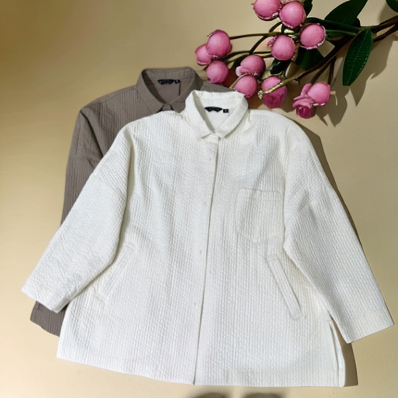 新思维原创带领坑条薄棉上衣宽松版型两侧开叉有口袋韩版宽松有范