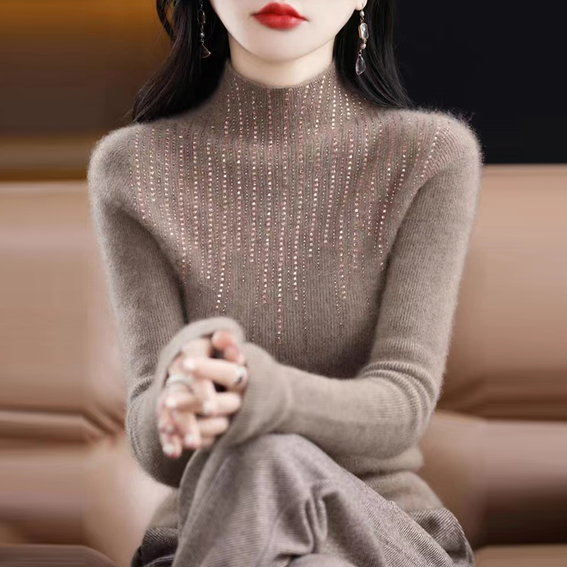 100纯羊绒衫女秋冬新款修身显瘦内搭镶钻羊毛打底衫加厚针织毛衣