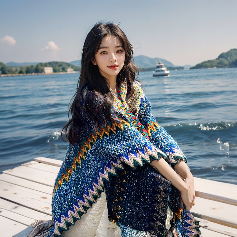新款民族风披肩女云南西藏旅游外搭斗篷外套拼色西域长款针织披肩