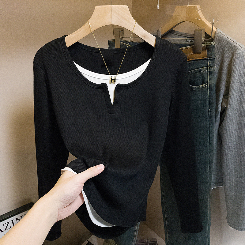 yoewshean/羽媗微胖妹妹假两件V领正肩长袖t恤女春秋装显瘦上衣