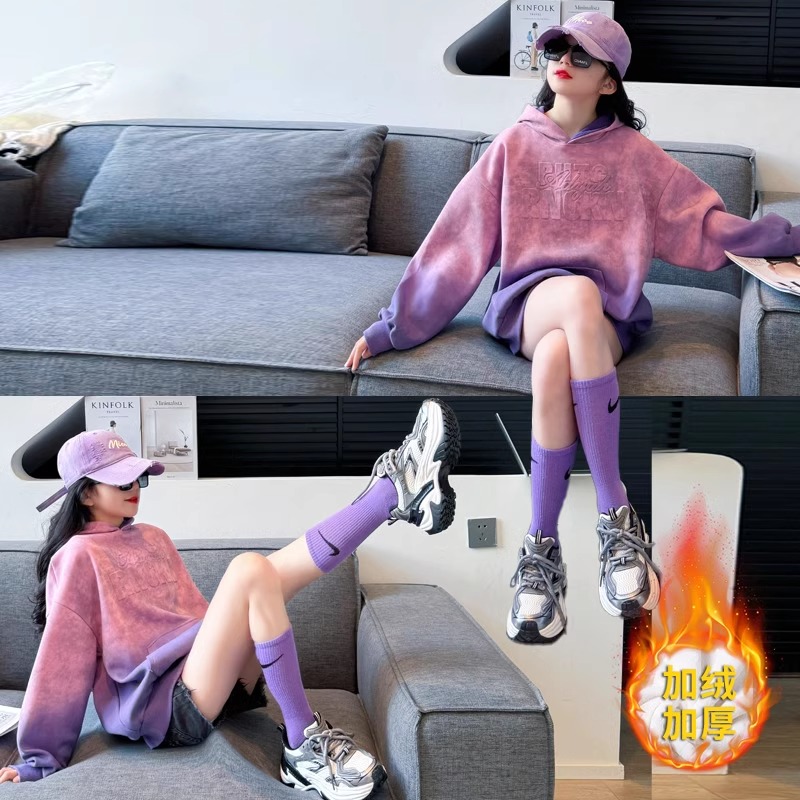 女童连帽加绒卫衣秋冬2025新款中大儿童渐变上衣潮酷穿搭秋装衣服