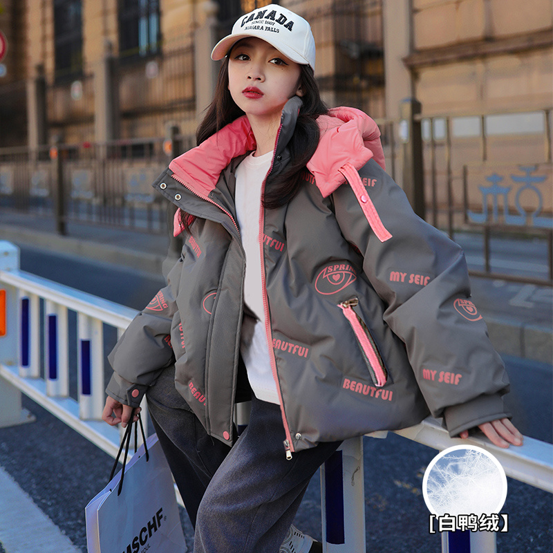 女童羽绒服加厚保暖冬装儿童立体口袋女孩上衣中大童帽带字母外套