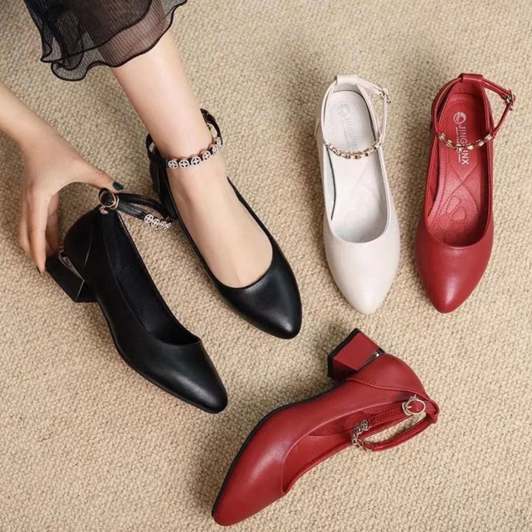 夏季新款真皮单鞋脚链皮鞋防滑软底软面妈妈鞋2203粗跟时尚妈妈鞋