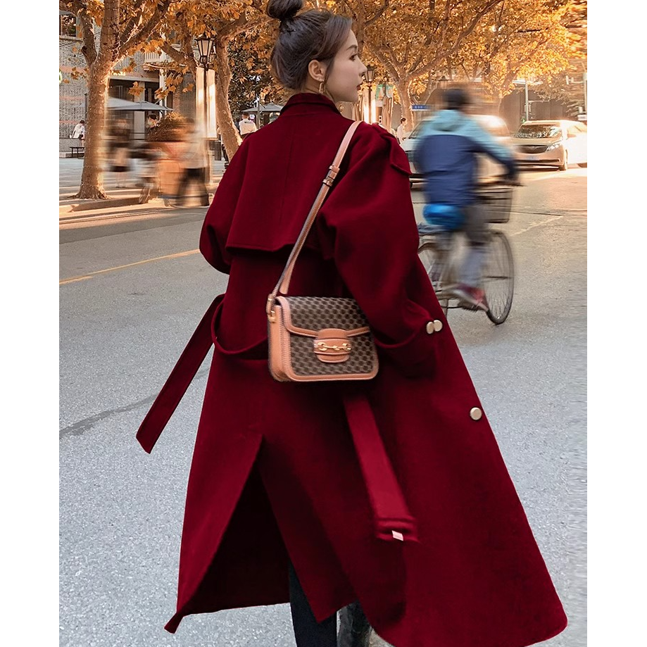 大码酒红色毛呢外套女胖mm新款秋冬装高级感赫本风结婚厚呢子大衣