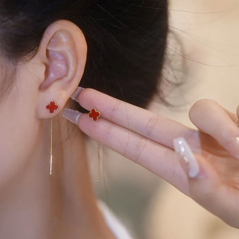 合金耳饰 2024年新款小草流苏高级感小众设计感简约百搭经典耳饰