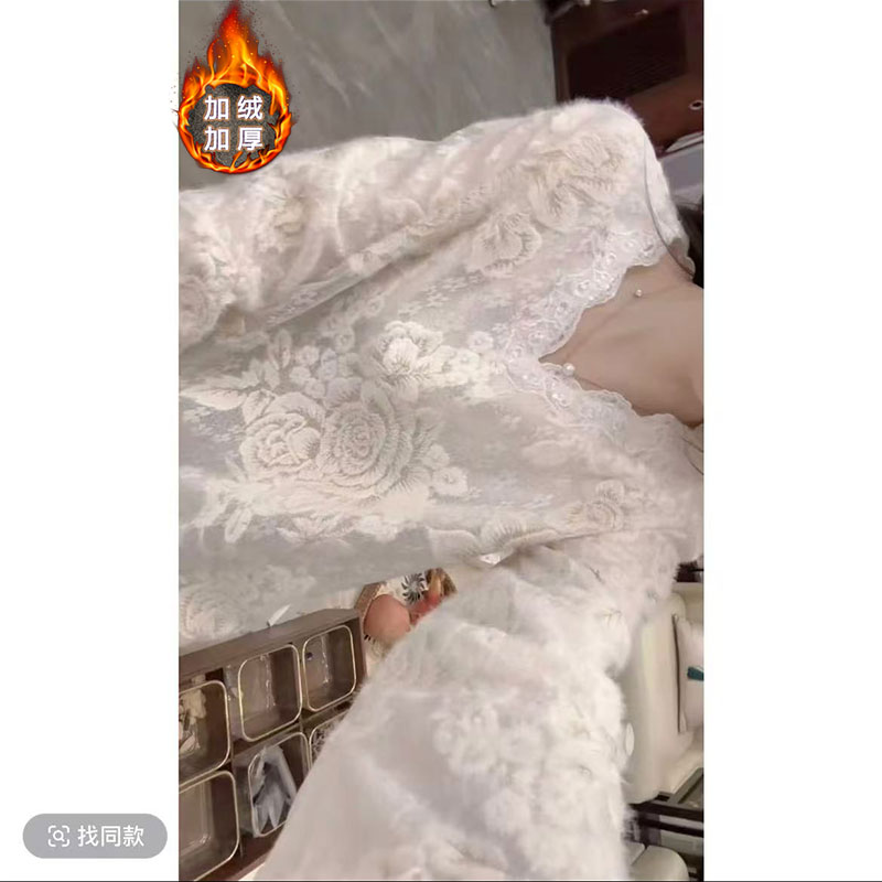 重工金丝线万针刺绣富贵花朵时尚百搭休闲舒适拼色可外穿精致打底