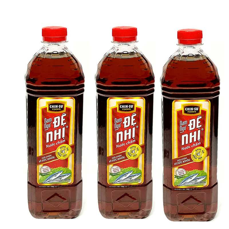 越南鱼露900ml 进口鱼露Chin Su Nam Ngu De Nhi鱼露塑料瓶包邮